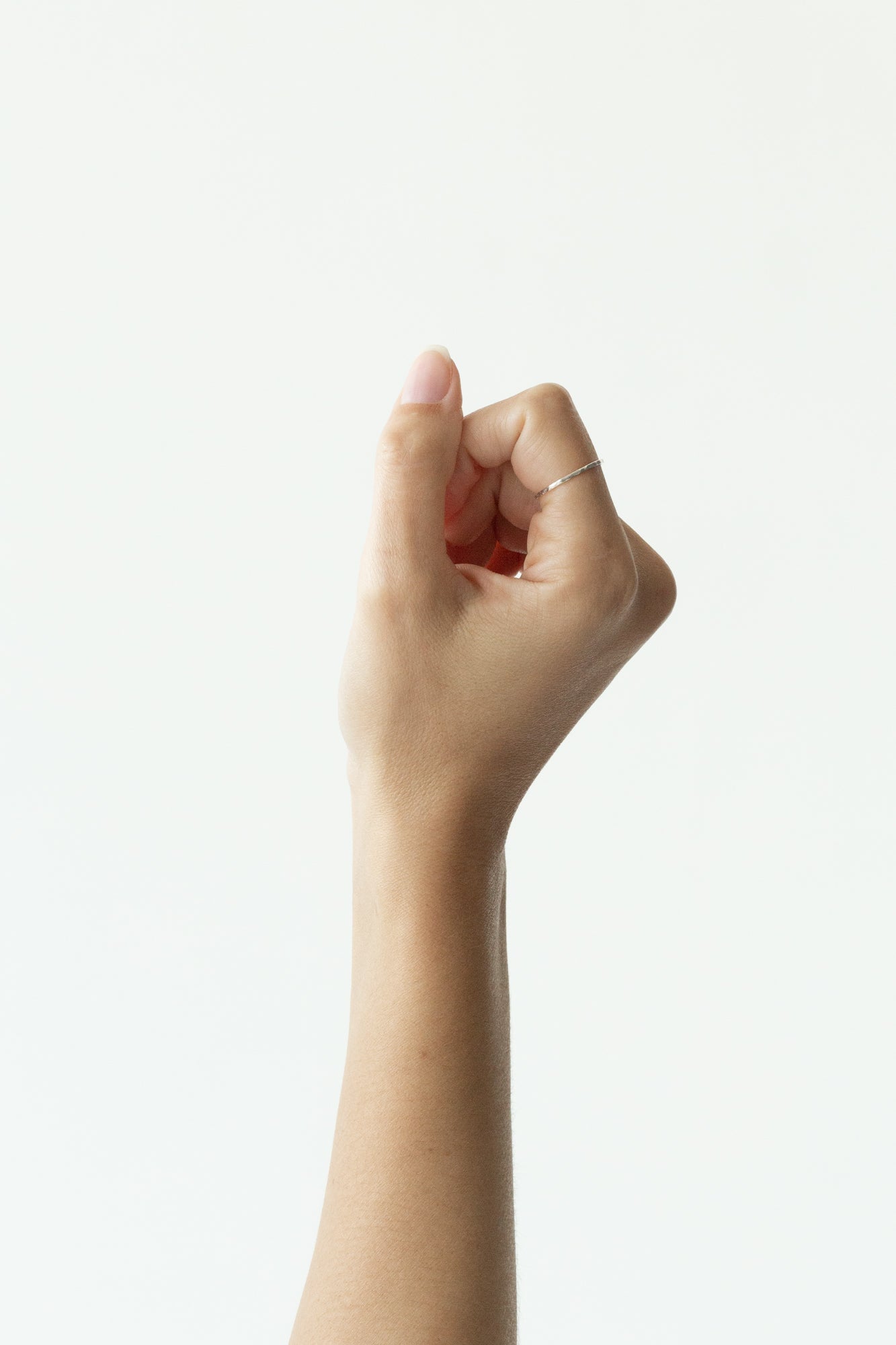 Dainty knuckle ring