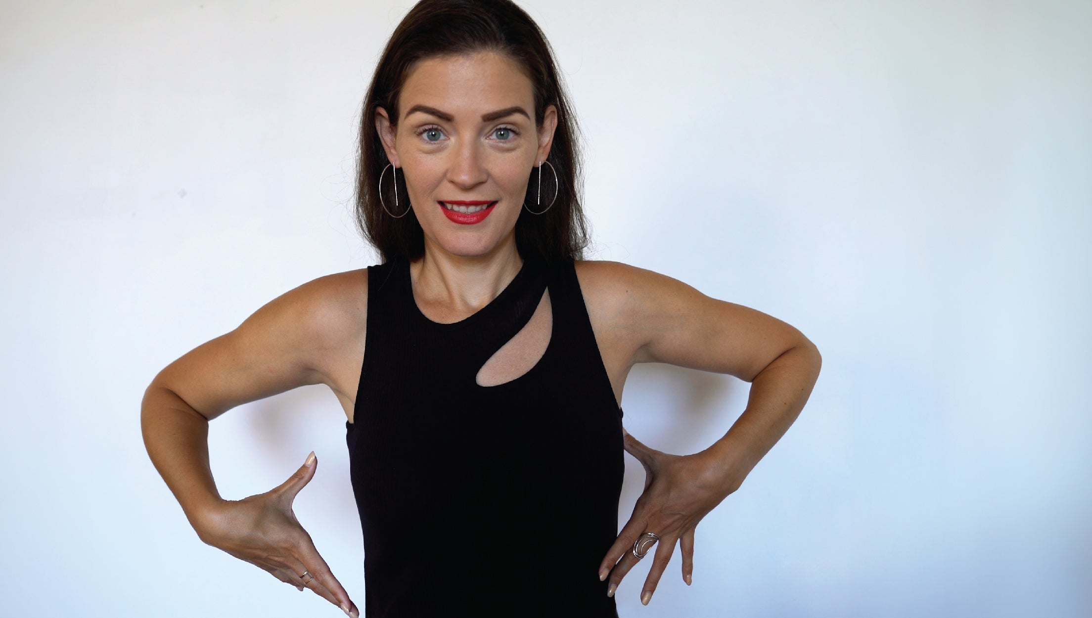4 fashion mistakes that make you look older (and how to fix them)