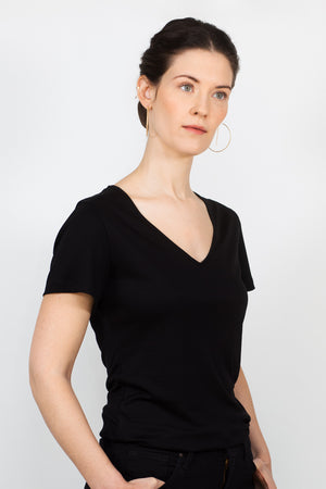 ADÈLE V-neck top, black